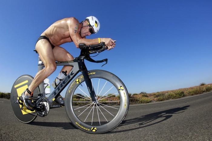 armstrong on bike